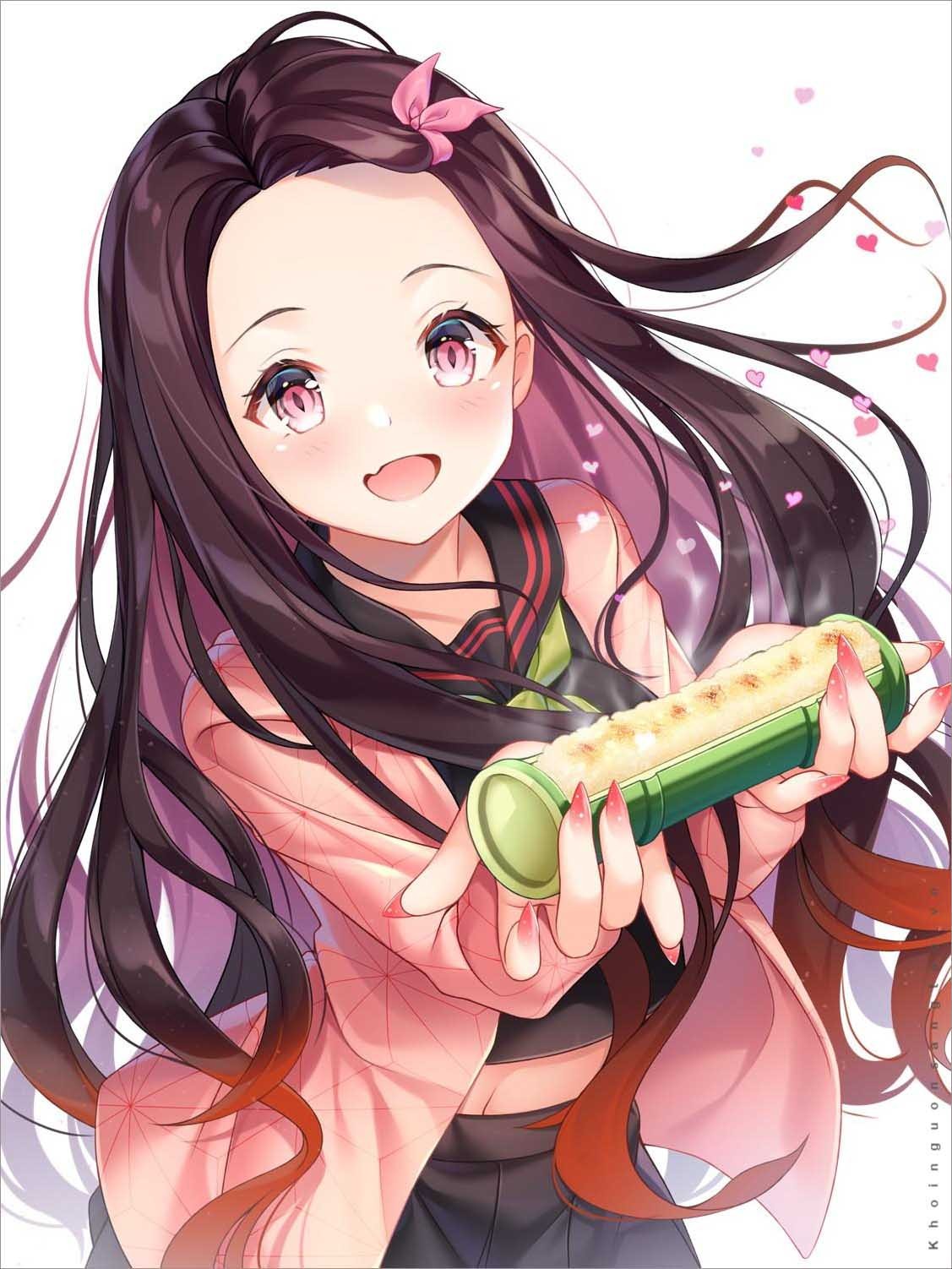 Nezuko vui mừng, nụ cười tươi sáng trên gương mặt